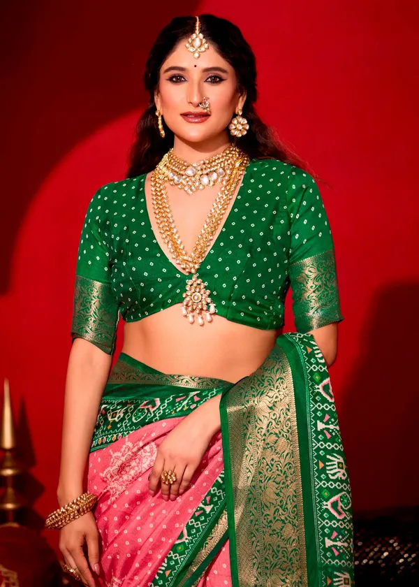 Light_Magenta_&_Dark_Green_Pure_Silk_Fabric_With_Exclusive_Dual_Color_Combination_Of_Exclusive_Bandhej_Print_With_Rich_Look_Jacquard_Border_Exclusive_Look_Saree