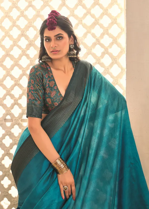 Dark_Sky_Pure_Tusser_Silk_Shaded_Combination_With_Weaving_Zari_Border_Designer_Look_Saree