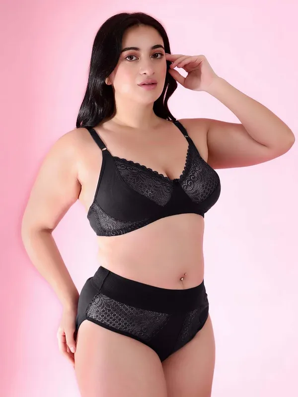 Black_Gorgeous_Bridal_Honeymoon_Cotton_Designer_Bra_Panty_Set_Lace_Push_Up_Non-Wired_Solid_Lingerie_Lace_Bra_And_Hipster_50Mm_Broad_Belt_Panty_Set_And_Lingerie_Set_For_Women