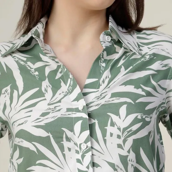 Green_2_Piece_Co-Ords_Set_Premium_Viscose_Rayon_Shirt_Dickey_Collar_Full_Sleeve_Regular_Fit_Casual_Shirt_Trousers_Printed_Design_For_Women