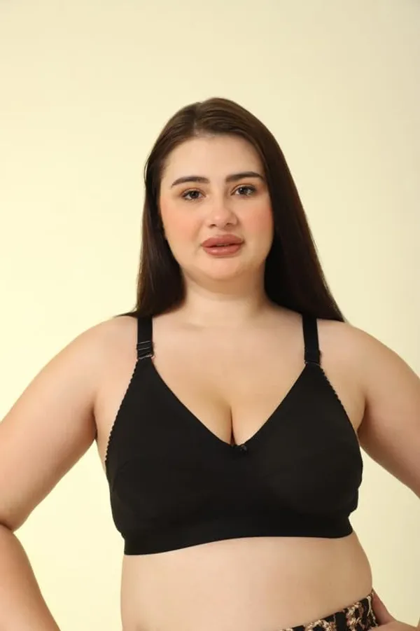 Black_Everyday_Non_Padded_Bra_Full_Support_Bra_Wirefree_Adjustable_Straps_Anti_Bacterial_For_Women