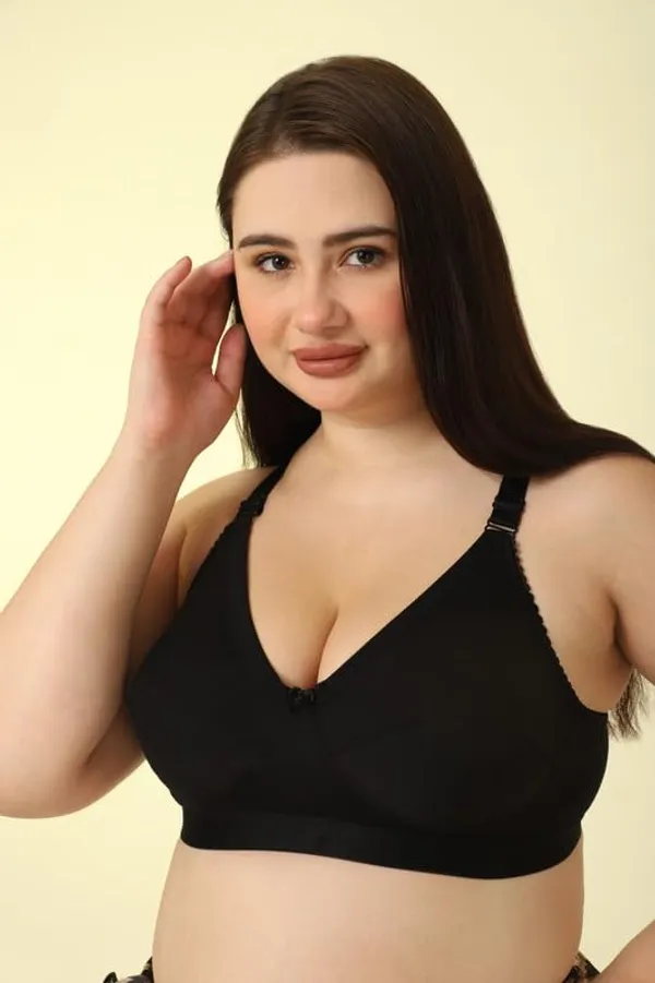Black_Everyday_Non_Padded_Bra_Full_Support_Bra_Wirefree_Adjustable_Straps_Anti_Bacterial_For_Women