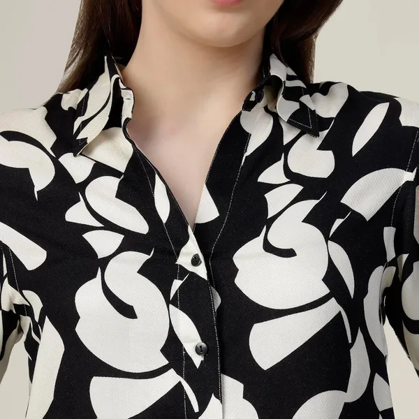 Black_Ivory_Elegant_Button_Down_Shirt_Long_Sleeve_Abstract_Print_Casual_Workwear_Top_Trendy_Casual_Look_For_Women