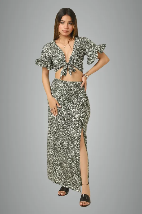 Green_Ditsy_Floral_Tie‑Front_Crop_Top_High_Slit_Maxi_Skirt_Set-_Puff_Sleeve_Two‑Piece_Stylish_Outfit_For_Women