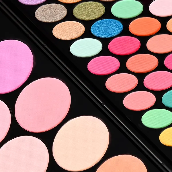 57_Color_Eyeshadow_Palette_–_Matte_&_Shimmer_Long-Lasting_Eye_Makeup
