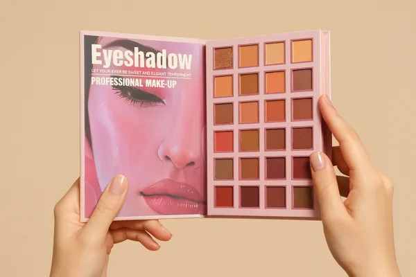 5in1_Makeup_Book_Palette_with_24_Eyeshadow,_24_Lip_Color,_12_Concealer_Cream,_6_Blush,_6_Highlighter_&_Eyebrow_Shades