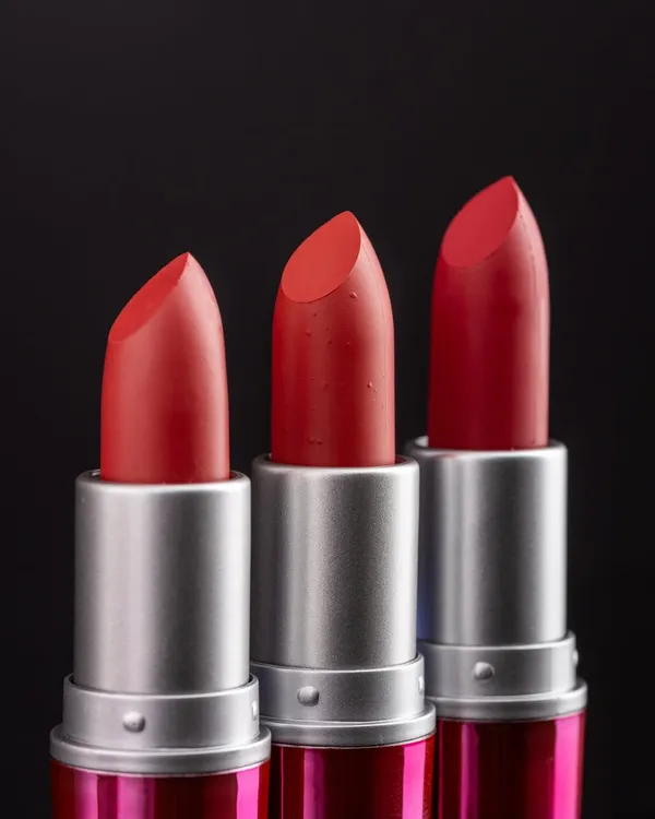 6_Pcs_Red_Shades_Bullet_Lipsticks