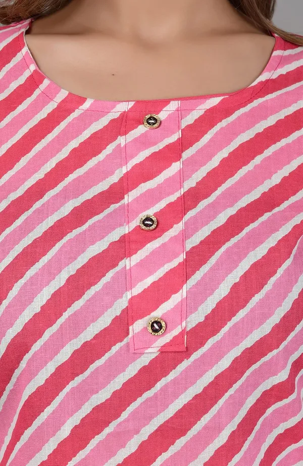 Pink_Printed_Cotton_Straight_Kurti_For_Women