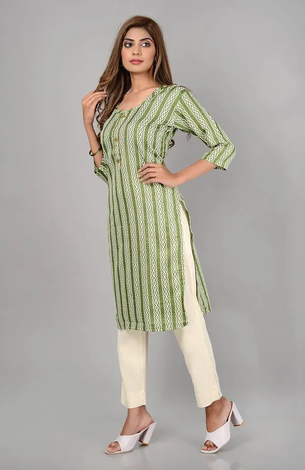 Green_Trendy_Cotton_Printed_3/4_Sleeve_Ethnic_Wear_Round_Neck_Casual_Straight_Kurta/Kurti_For_Women