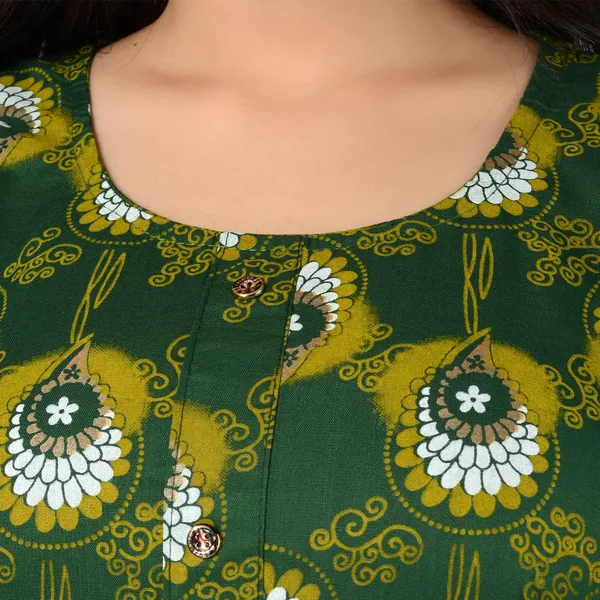 Multicolor_Latest_Stylish_Trendy_Rayon_Round_Neck_3/4_Sleeved_Straight_Kurti/Kurta_&_Pant_Set_For_Women
