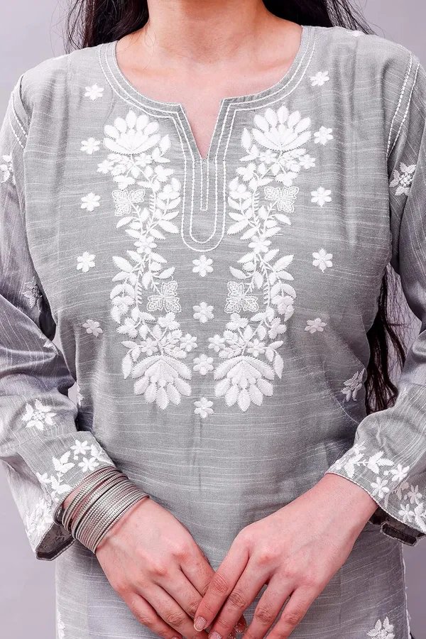 Grey_Embroidered_Lucknowi_Chikankari_Straight_Kurta_For_Women