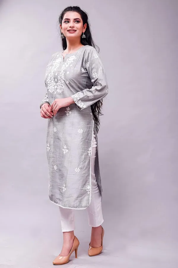 Grey_Embroidered_Lucknowi_Chikankari_Straight_Kurta_For_Women