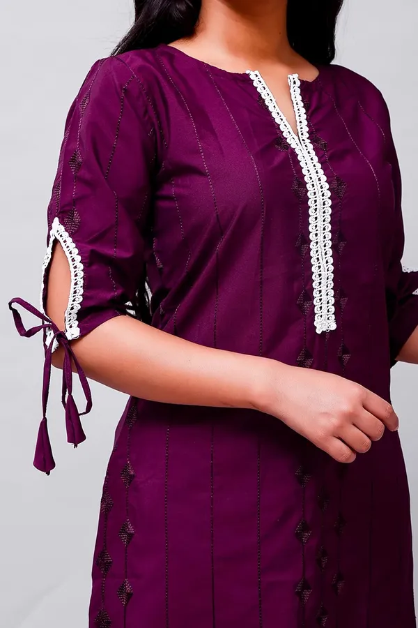 Wine_Solid_&_Embroidered_Straight_Kurta_With_Pant_Regular_Wear_For_Women