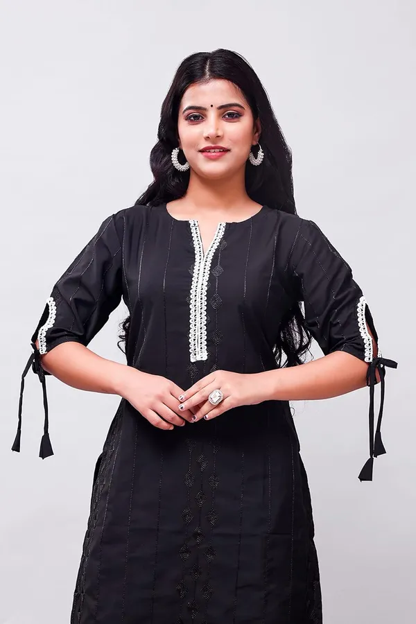 Black_Solid_&_Embroidered_Straight_Kurta_With_Pant_Regular_Wear_For_Women