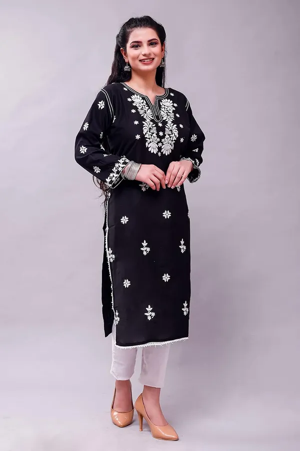 Black_Embroidered_Lucknowi_Chikankari_Straight_Kurta_For_Women