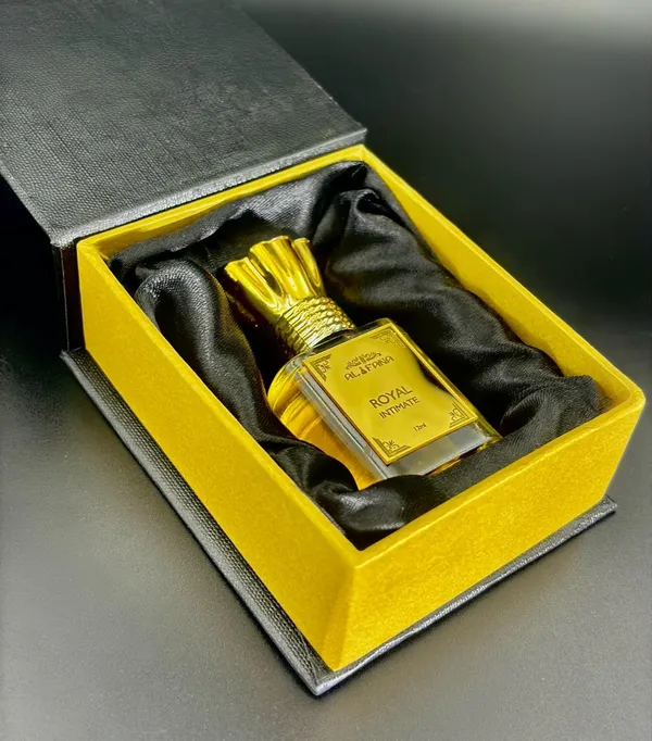 Royal_Intimate_Luxury_Attar_For_Men_And_Women_Long_Lasting_Non_Alcoholic_Roll-On_Attar_Ideal_Gift_12Ml_Pack