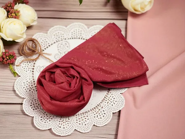 Maroon_Premium_Malaysian_Plain_Shimmer_Georgette_Shimmer_Hijab_|_170_Cm_By_80_Cm