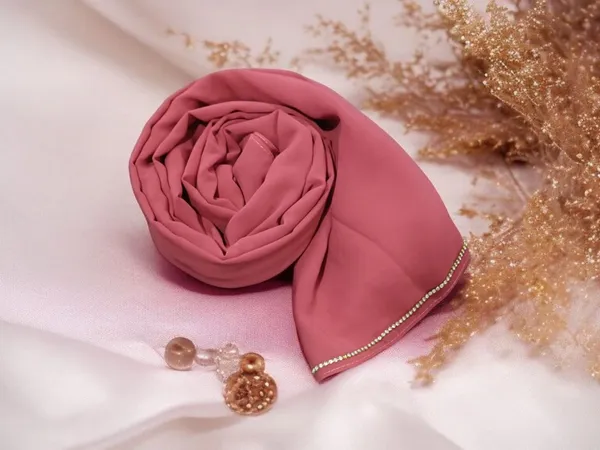 Dark_Pink_Premium_Malaysian_Lace_Diamond_Georgette_Lace_Hijab_|_170_Cm_By_80_Cm
