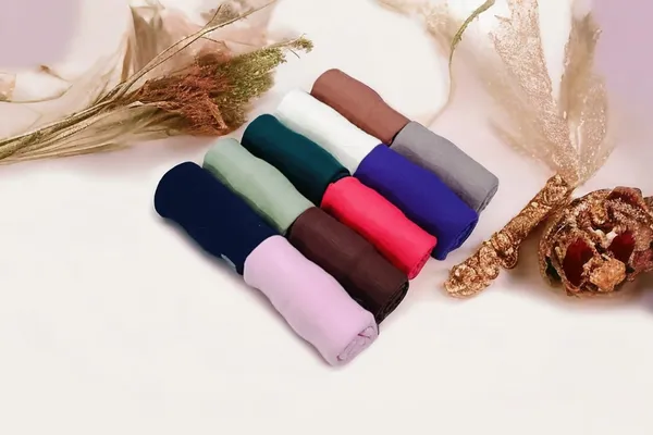 Red_Premium_Quality_Bamboo_Jersey_Hijab_|_190Cm_By_80_Cm