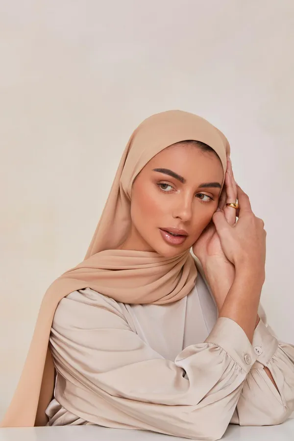 Beige_Premium_Malaysian_Diamond_Georgette_Hijab_|_170_Cm_By_80_Cm