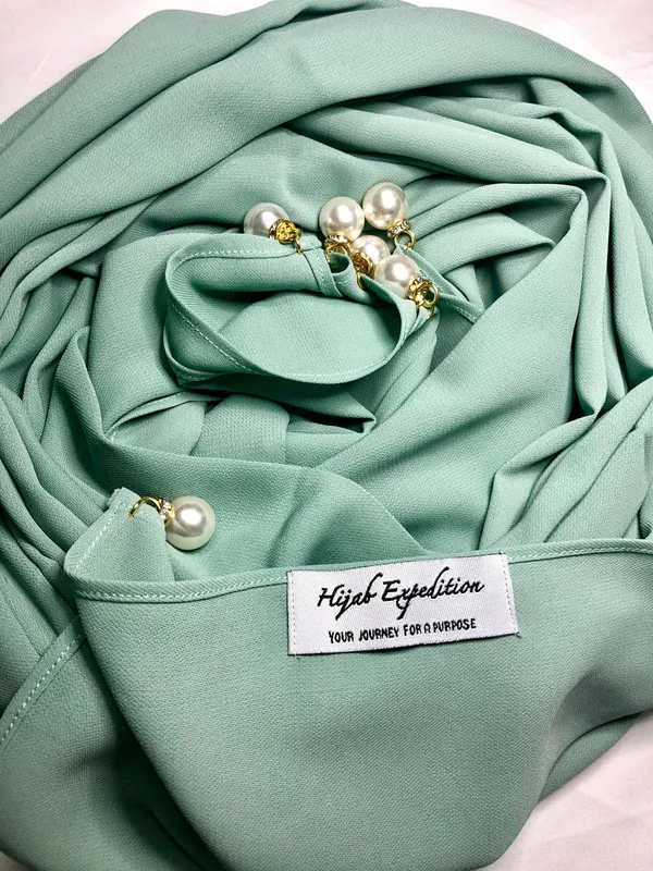 Parrot_Green_Premium_Malaysian_Diamond_Big_Moti_Georgette_/_Big_Moti_Latkan_Hijab_|_170_Cm_By_80_Cm