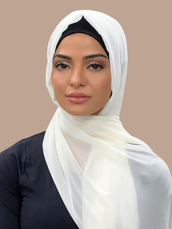 White_Premium_Malaysian_Diamond_Georgette_Hijab_|_170_Cm_By_80_Cm