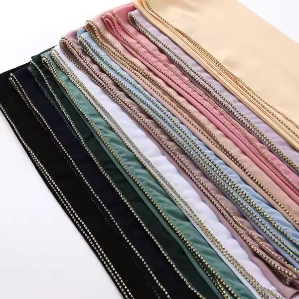 Maroon_Premium_Malaysian_Lace_Diamond_Georgette_Lace_Hijab_|_170_Cm_By_80_Cm
