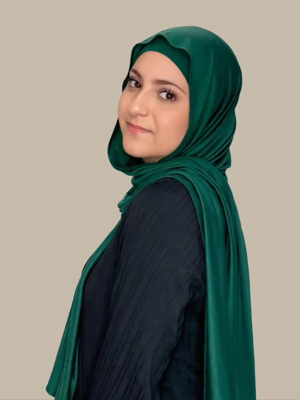 Dark_Green_Premium_Quality_Bamboo_Jersey_Hijab_|_190Cm_By_80_Cm