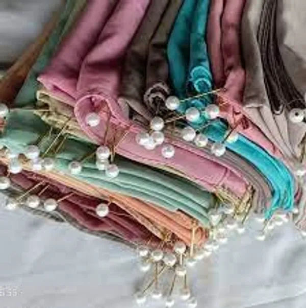 Maroon_Premium_Malaysian_Diamond_Pearl_Georgette_/Moti_Latkan_Hijab_|_170_Cm_By_80_Cm