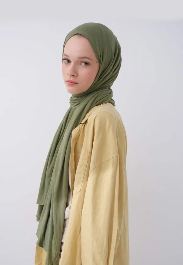 Mehendi_Green_Premium_Quality_Bamboo_Jersey_Hijab_|_190Cm_By_80_Cm