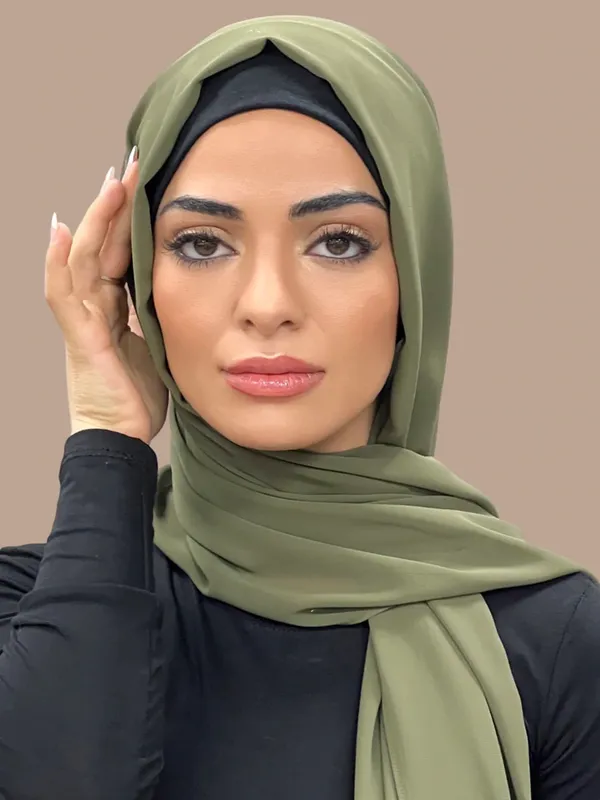 Mehendi_Green_Premium_Malaysian_Diamond_Georgette_Hijab_|_170_Cm_By_80_Cm