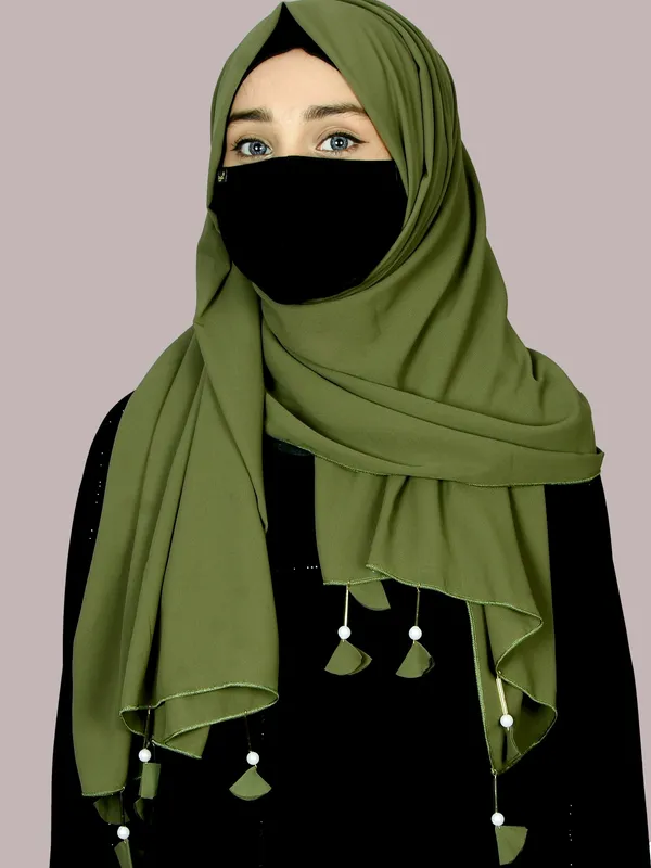 Mehendi_Green_Premium_Malaysian_Diamond_Georgette_Heart_Latkan_Hijab_|_170_Cm_By_80_Cm