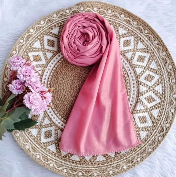 Rose_Pink_Premium_Malaysian_Plain_Shimmer_Georgette_Shimmer_Hijab_|_170_Cm_By_80_Cm
