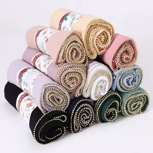 Black_Premium_Malaysian_Lace_Diamond_Georgette_Lace_Hijab_|_170_Cm_By_80_Cm