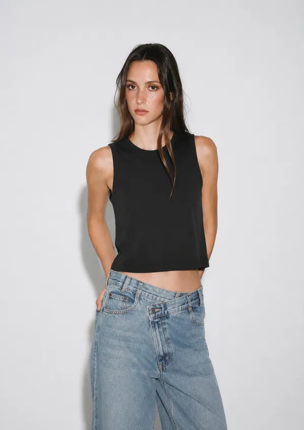 Black_Premium_Nylon_A-Line_Sleeveless_Crop_Tank_Top_For_Women