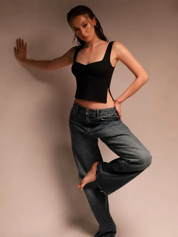 Black_Cotton_Premium_Lycra_Ruched_Bust_Top_For_Women