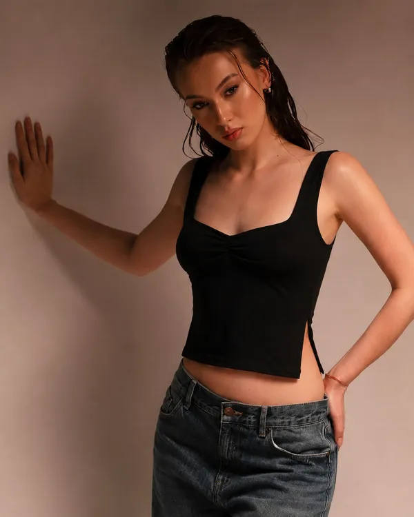 Black_Cotton_Premium_Lycra_Ruched_Bust_Top_For_Women