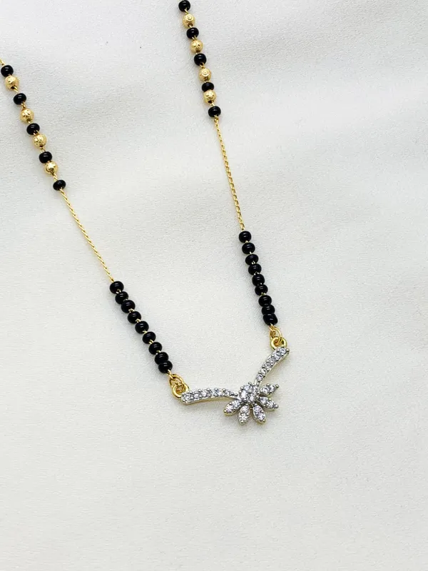 Jewellery_american_diamond_traditional_short_mangalsutra_for_women