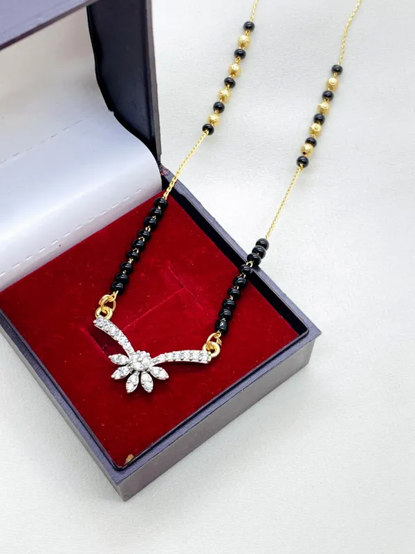 Jewellery_american_diamond_traditional_short_mangalsutra_for_women