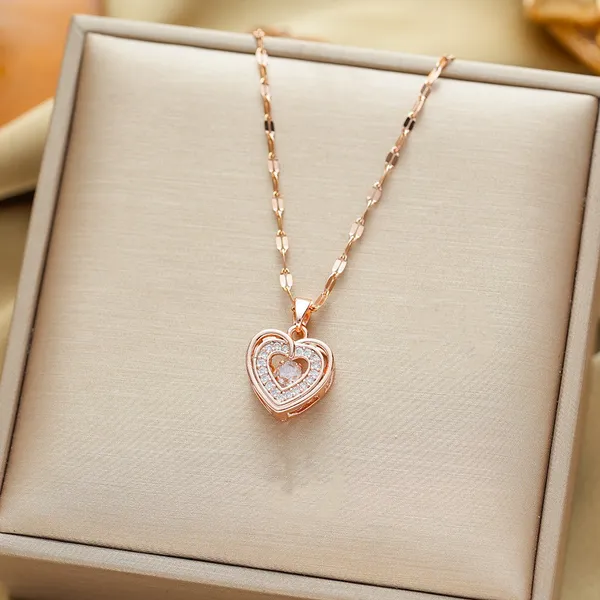 Rose_Gold_Plated_Heart_Pendant_Necklace_for_Women_&_Girls_|_Crystal_Heart_Charm_Chain_Necklace_|_Gift_Jewellery_for_Birthday_Anniversary_Valentine_