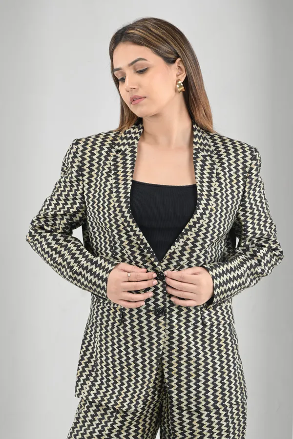 Black_And_Beige_Night_&_Day_Zig-Zag_Pair_For_Women