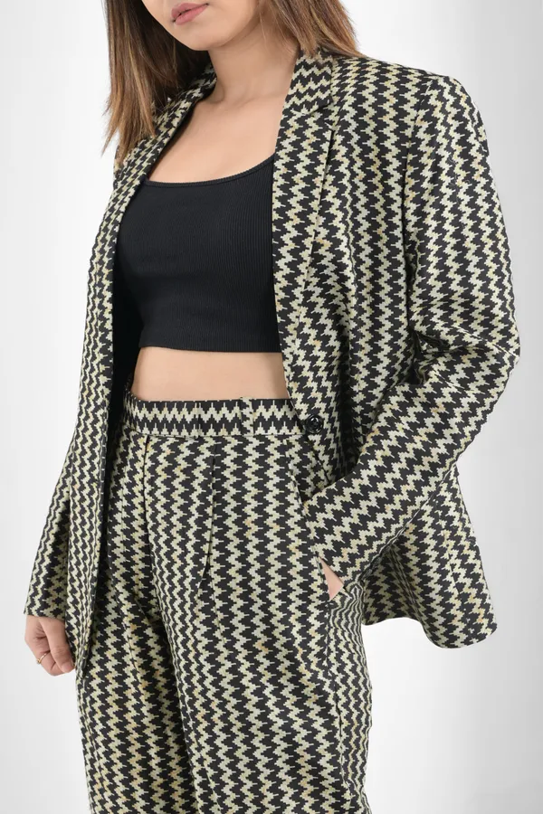 Black_And_Beige_Night_&_Day_Zig-Zag_Pair_For_Women