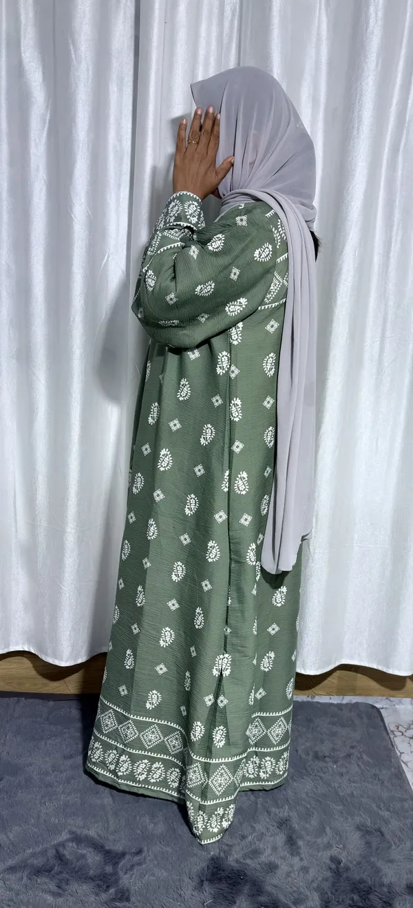 Green_Cotton_Blend_Printed_Abaya_For_Women