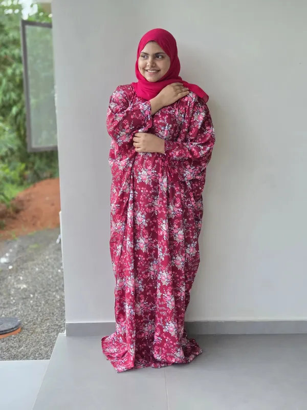 Maroon_Cotton_Blend_Floral_Print_Abaya_For_Women