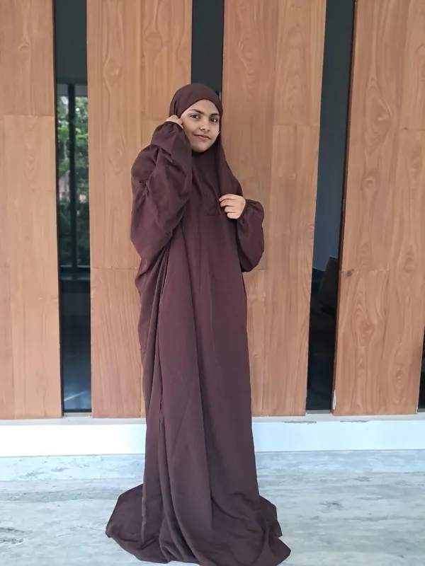 Brown_Crepe_Premium_Quality_Islamic_Prayer_Dress_For_Women