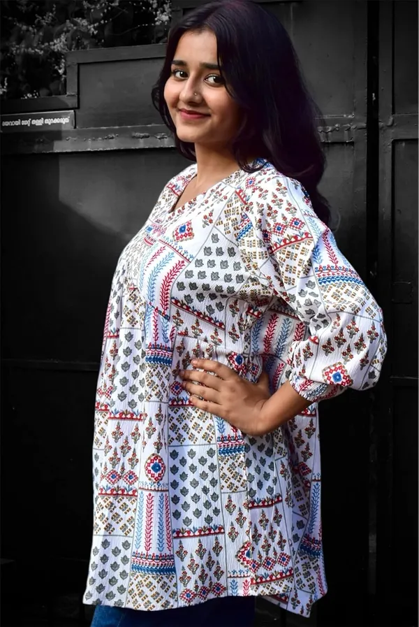 White_Delta_Premium_Quality_Kurti_For_Women