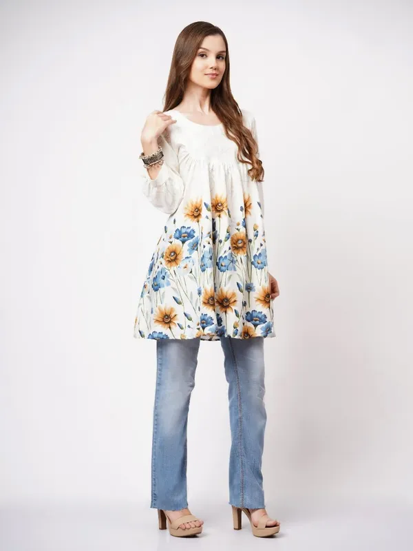 White_Delta_Premium_Quality_Kurti_For_Women