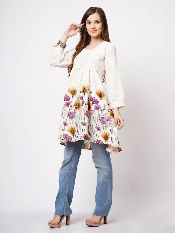 White_Crepe_Premium_Quality_Kurti_For_Women
