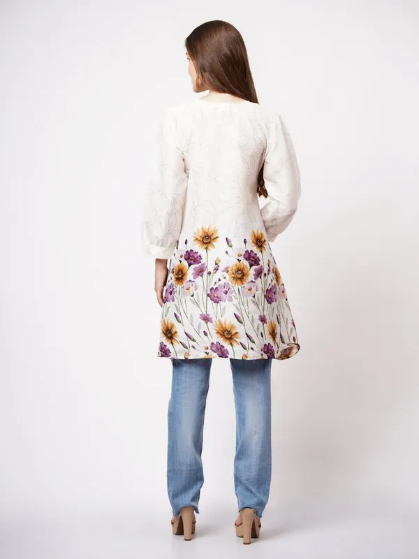 White_Crepe_Premium_Quality_Kurti_For_Women