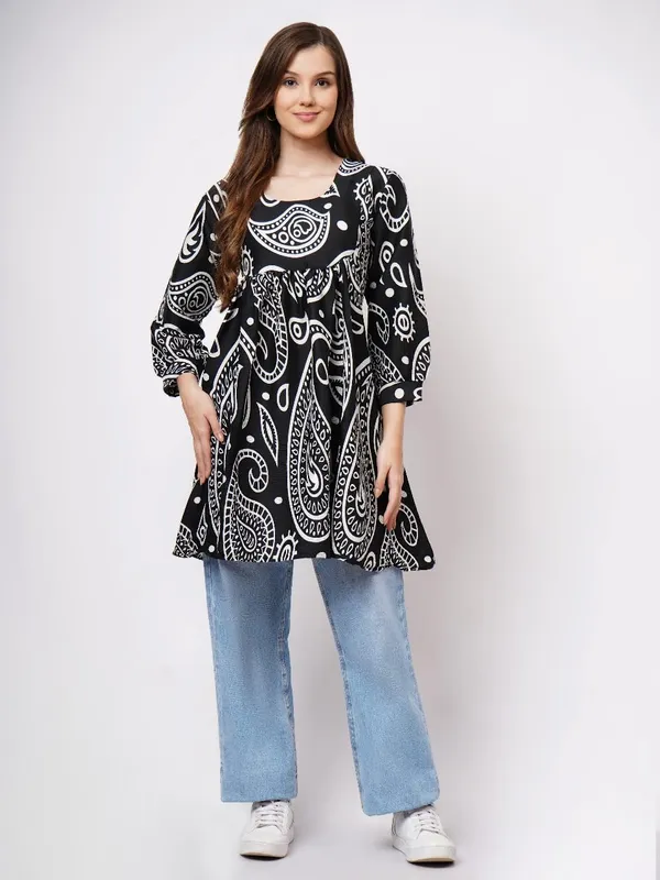 Black_Delta_Premium_Quality_Kurti_For_Women